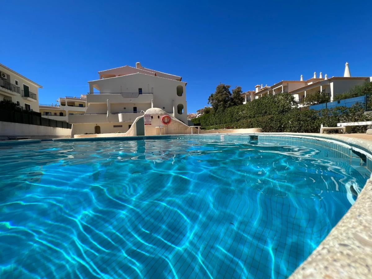 Olhos Do Mar 209 Grande Terraco Vista Mar Apartment Ольос де Агуа Екстериор снимка